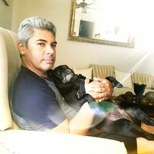 Meet your Posher, Gino